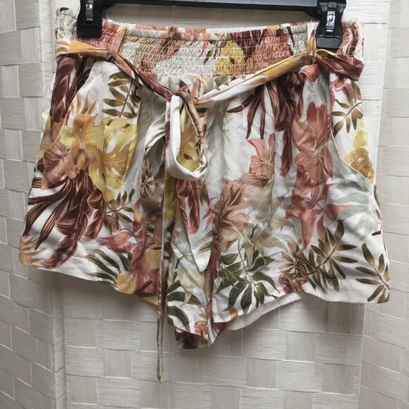 NWT rip curl white floral high waist shorts size medium - Picture 2 of 12